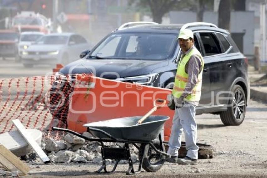 LA MARGARITA . PAVIMENTACIÓN