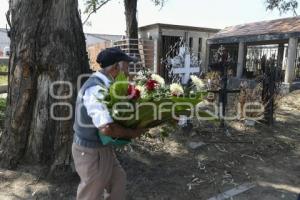 TLAXCALA . PANTEÓN DÍA DE LAS MADRES