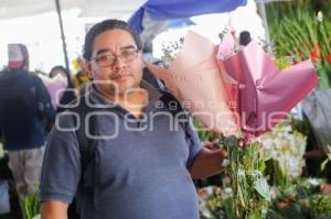 DÍA DE LAS MADRES . FLORES