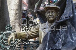 ESTATUAS CORREDOR 5 DE MAYO