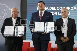 FIRMA COMPROMISO POR LA PAZ