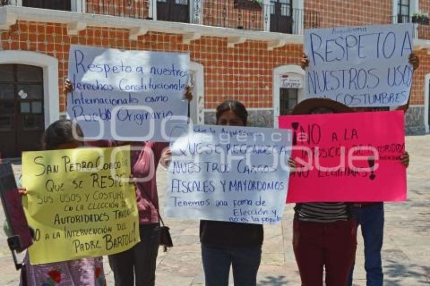 PROTESTA . USOS Y COSTUMBRES