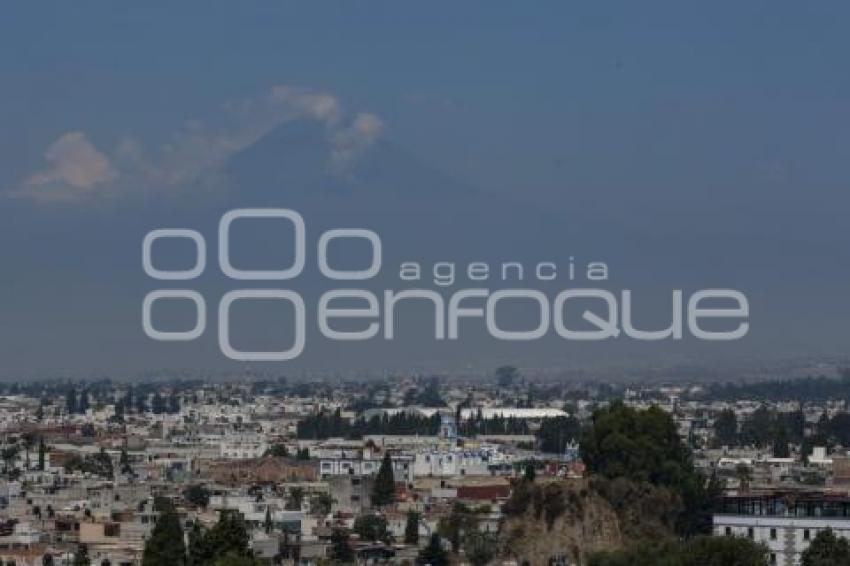 VOLCÁN POPOCATÉPETL . FUMAROLA