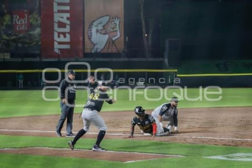 BÉISBOL . PERICOS VS OLMECAS