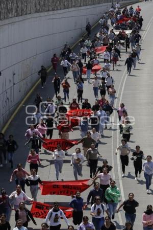 MANIFESTACIÓN . NORMAL DE TETELES