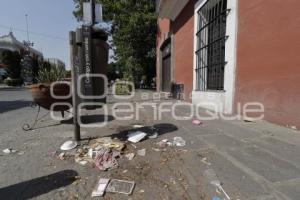 8 NORTE . BASURA