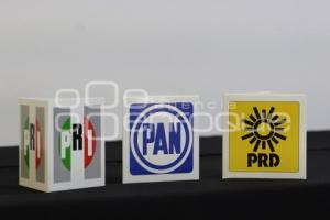 PARTIDOS POLÍTICOS . LOGOS