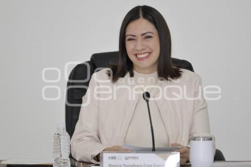 IEE . BLANCA CRUZ GARCÍA