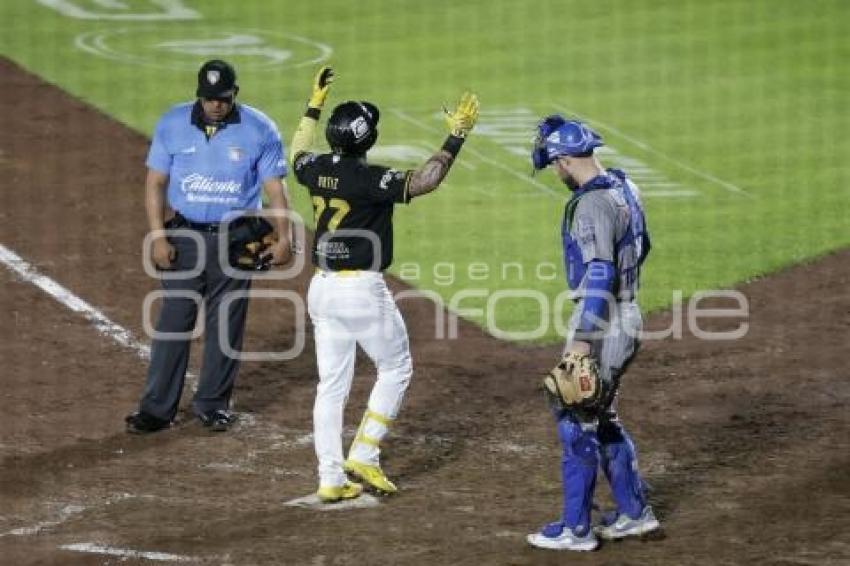 BÉISBOL . PERICOS VS ACEREROS