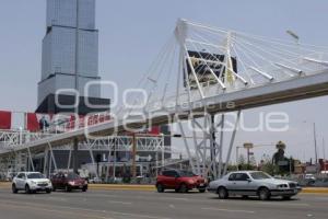 VÍA ATLIXCÁYOTL . PUENTES ELEVADOS