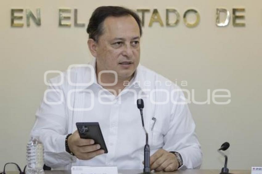 INE . EDGAR ARIAS ALBA