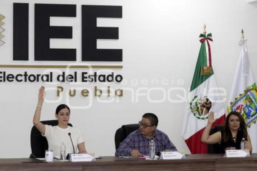SESIÓN IEE