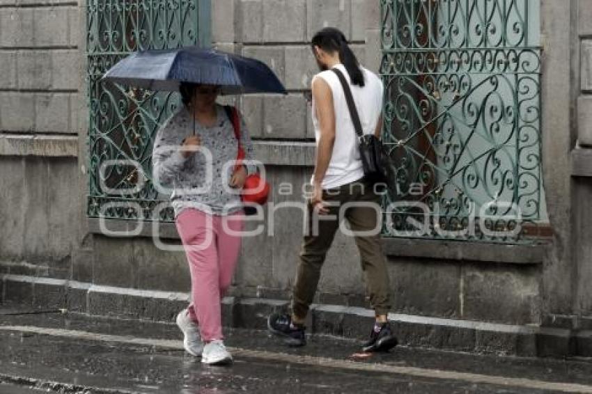 MEDIO AMBIENTE . LLUVIA