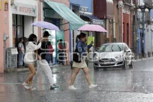 MEDIO AMBIENTE . LLUVIA