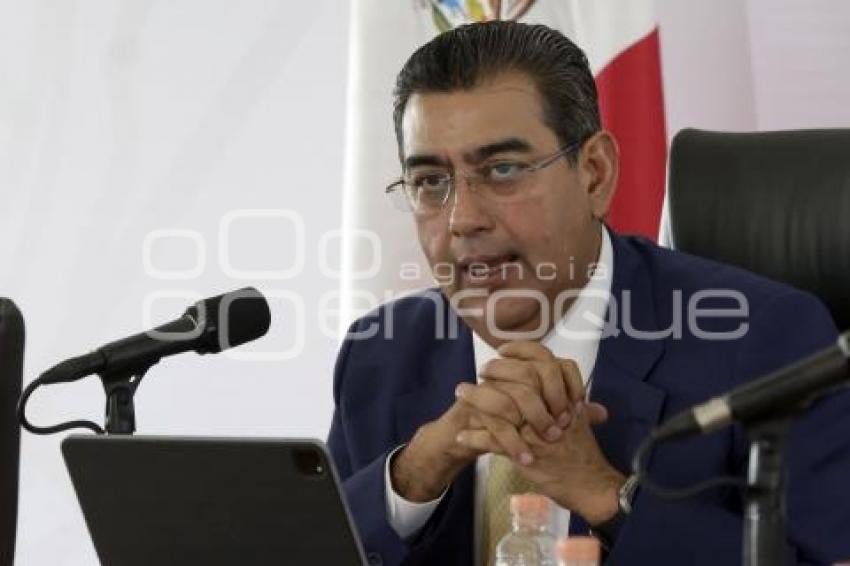 SERGIO SALOMÓN CÉSPEDES
