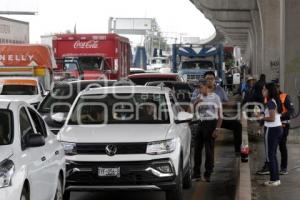 ACCIDENTE TRÁILER . AUTOPISTA
