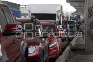 ACCIDENTE TRÁILER . AUTOPISTA