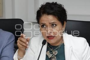 AZUCENA ROSAS