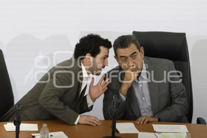 GOBIERNO ESTATAL . AUDI