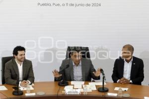 GOBIERNO ESTATAL . AUDI