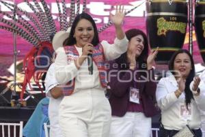 FIESTA POR LA DEMOCRACIA