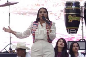 FIESTA POR LA DEMOCRACIA