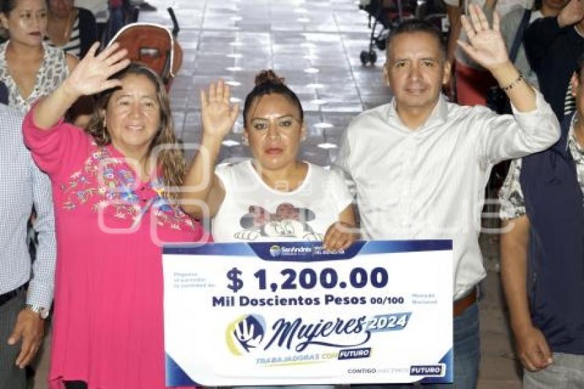 SAN ANDRÉS CHOLULA . APOYOS MUJERES