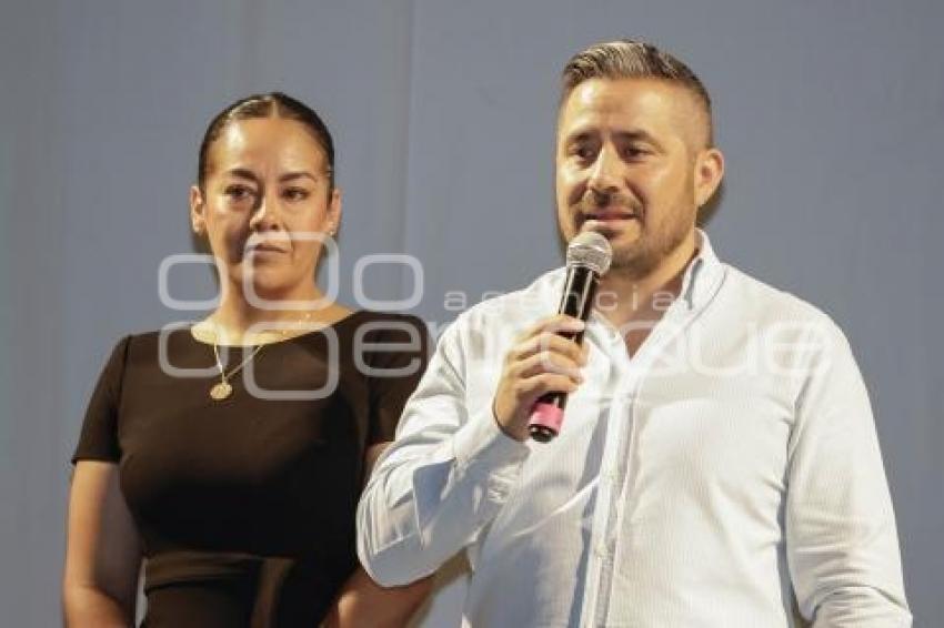 AYUNTAMIENTO . CONFERENCIA