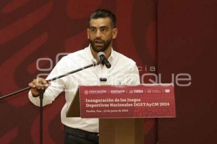 LUIS MAURICIO SUÁREZ