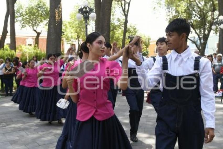 TLAXCALA . PRESENTACIÓN FOLCLÓRICA