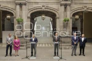 AYUNTAMIENTO . TRANSICIÓN