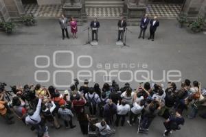 AYUNTAMIENTO . TRANSICIÓN