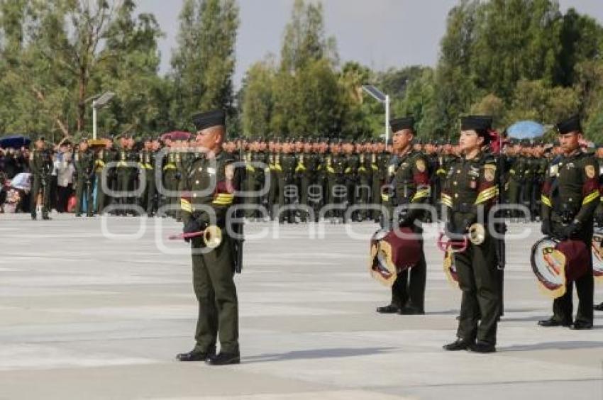 EJÉRCITO . GRADUACIÓN DE SARGENTOS