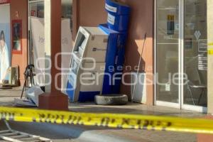 SEGURIDAD . CAJERO AUTOMÁTICO