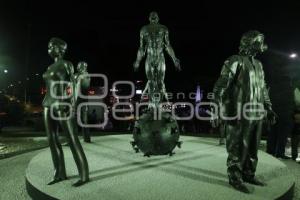 MONUMENTO HÉROES . COVID19