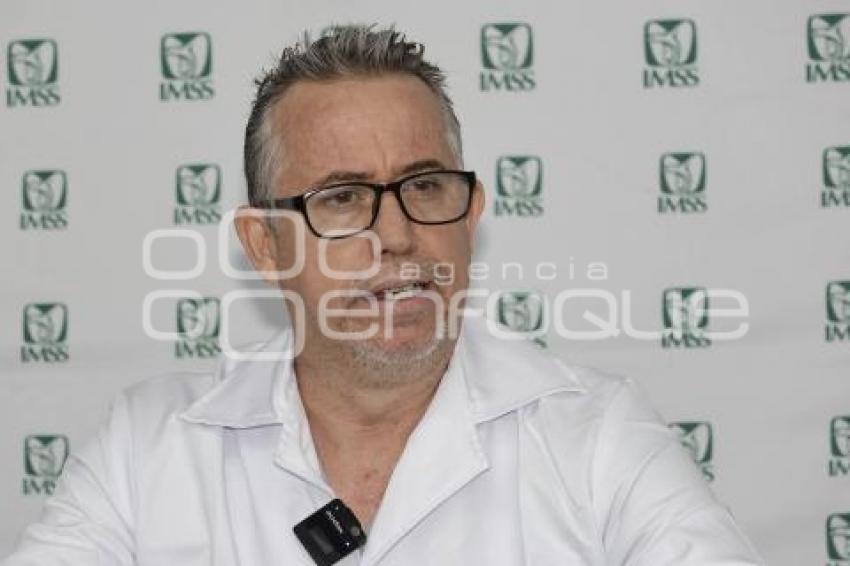 IMSS . ALEJANDRO TABOADA