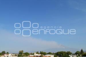VOLCÁN POPOCATÉPETL . FUMAROLA