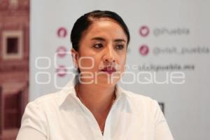 ALEJANDRA RUIZ SOLÍS