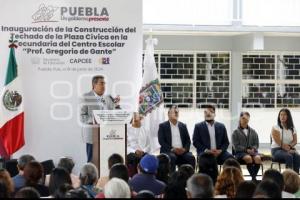 CENTRO ESCOLAR . ENTREGA DE TECHADO
