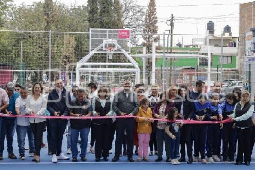 AYUNTAMIENTO . PARQUE JUAN PABLO II