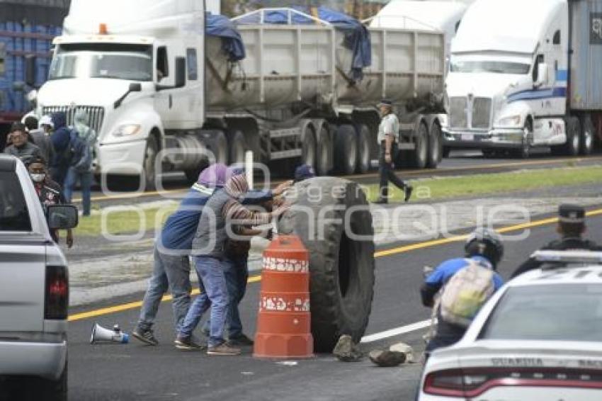 TLAXCALA . BLOQUEO LIBRAMIENTO