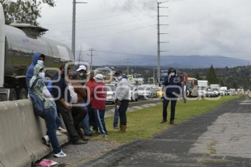 TLAXCALA . BLOQUEO LIBRAMIENTO