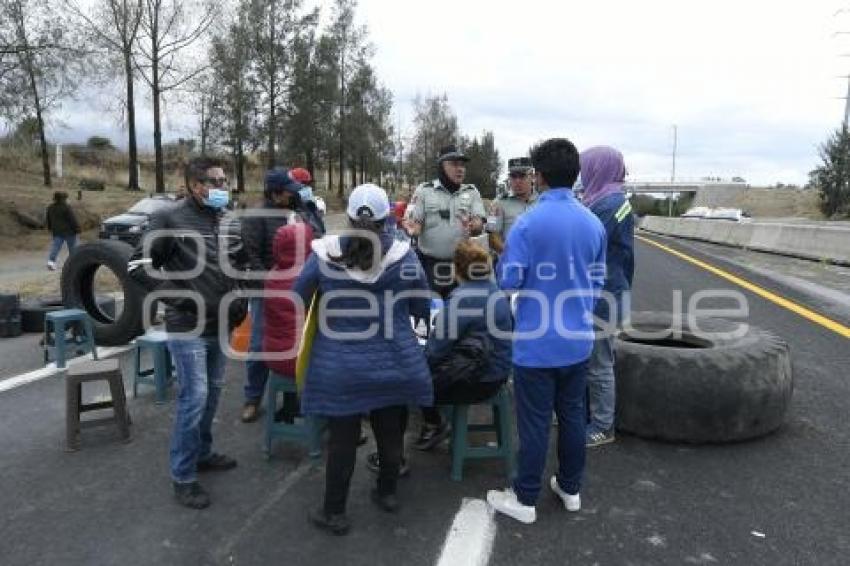 TLAXCALA . BLOQUEO LIBRAMIENTO