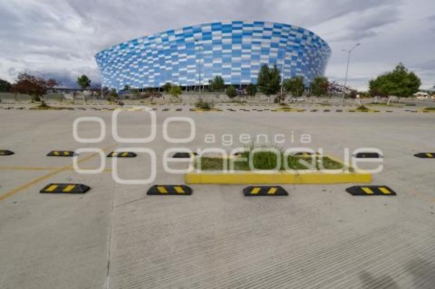 ESTADIO CUAUHTÉMOC