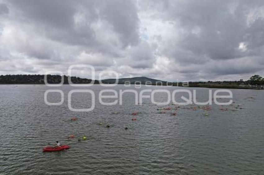 AGUAS ABIERTAS . FURIA