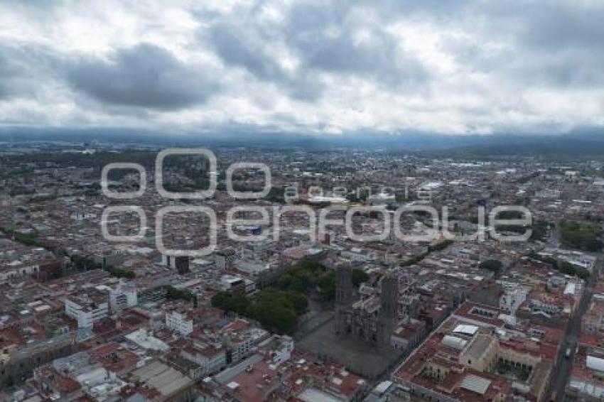 CLIMA . LLUVIA