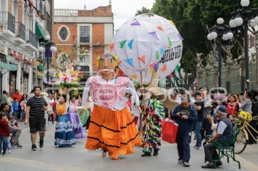 CALENDA . OAXACA EN PUEBLA