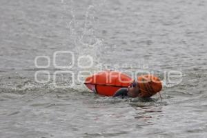 AGUAS ABIERTAS . FURIA