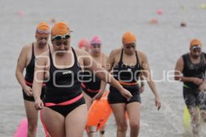 AGUAS ABIERTAS . FURIA