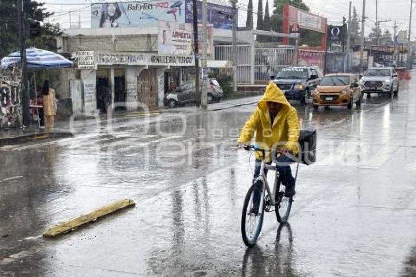 CLIMA . LLUVIA